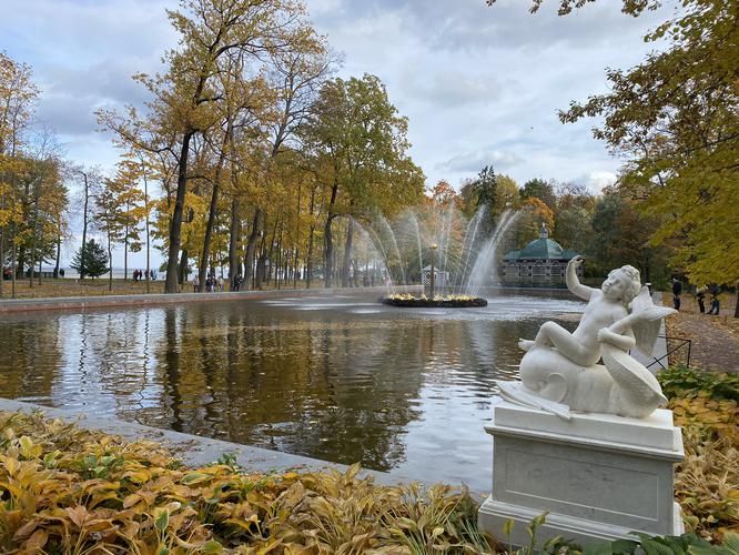 Дух Петербурга: вековые традиции