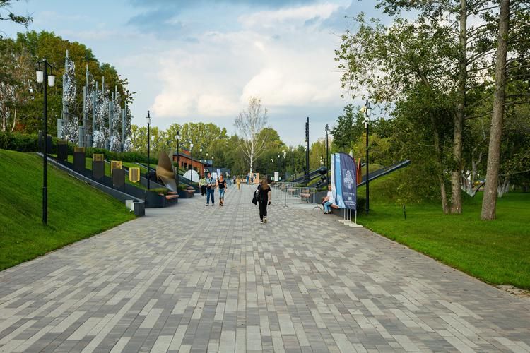 Выборг: где короны шепчутся с камнем и ветер поёт средневековье