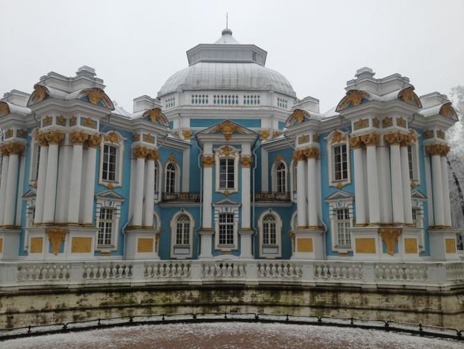 Дух Петербурга: вековые традиции